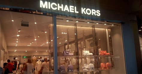 michael kors trafford.